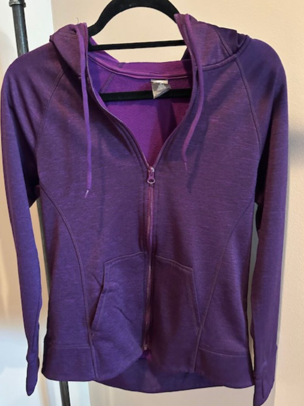CHAMPION fleece lined running jacket, purple, size Medium